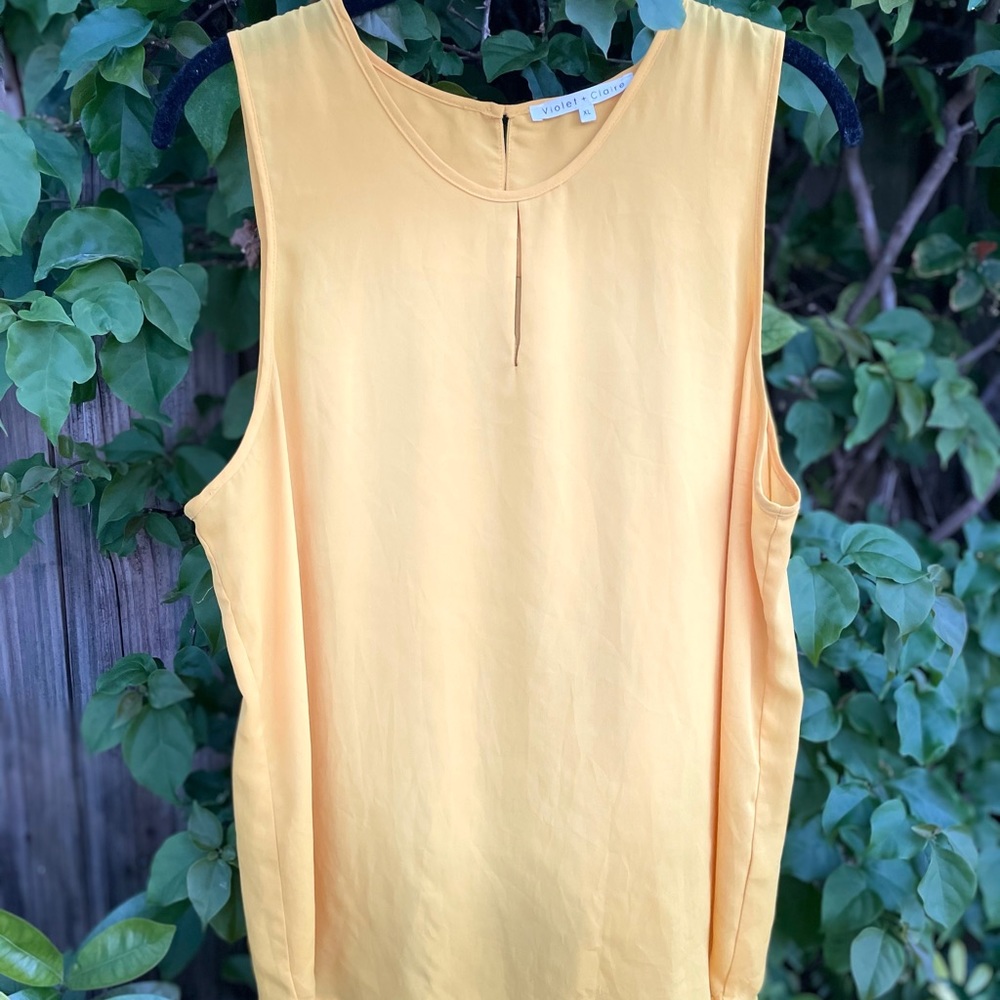 Sz XL Sunshine Yellow Violet + Claire Blouse Tank